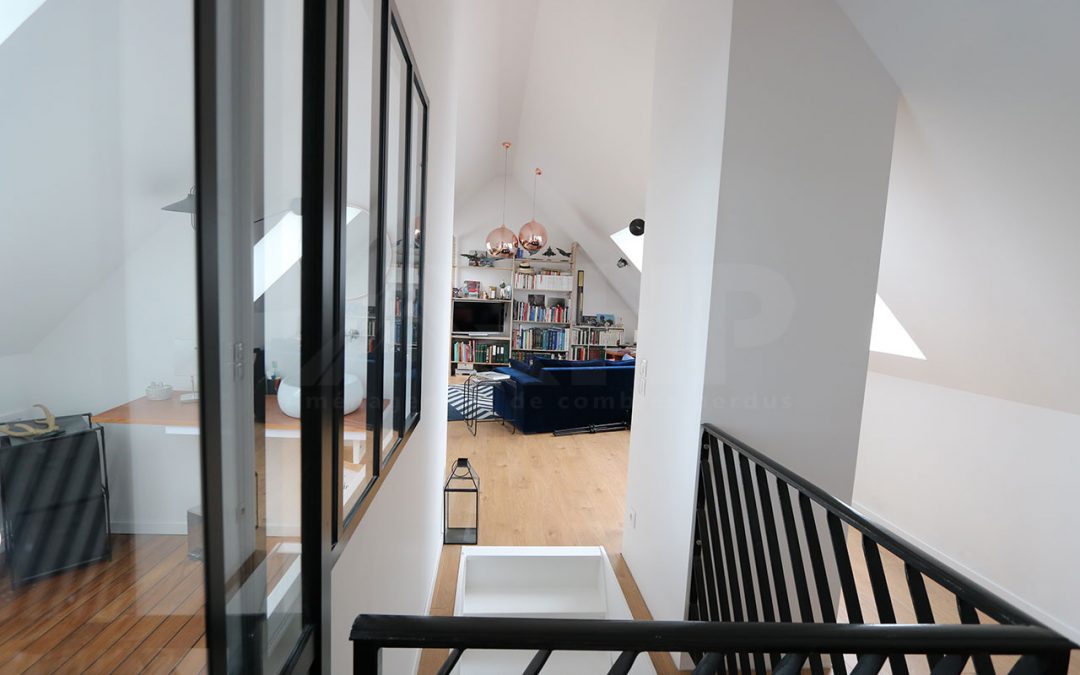 Aménagement des combles perdus par Kit extension permet d'agrandir sa maison avec un salon supplémentaire